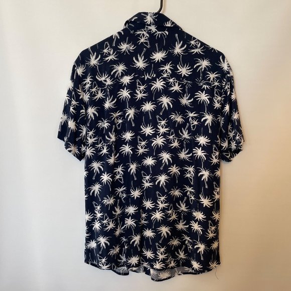 Southhouse Mens Size M Hawaiian Shirt Blue White Palm Tree Rayon Tropical Summer - Picture 8 of 9